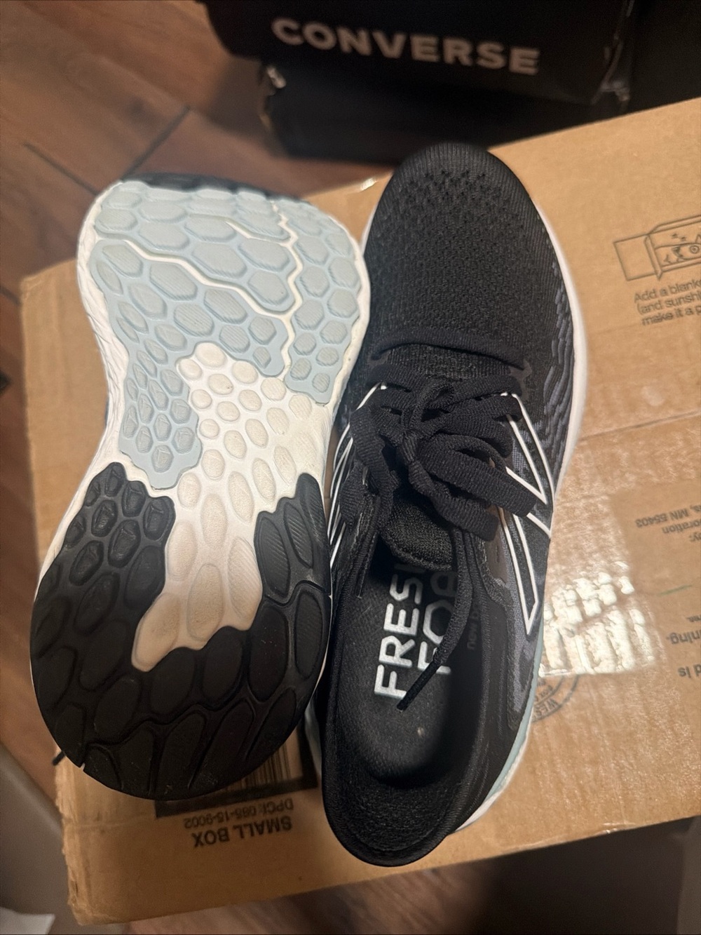 New Balance Fresh Foam 880v11 Womens Running Shoes Black White W880E11 Sz 8 used - Picture 4 of 6